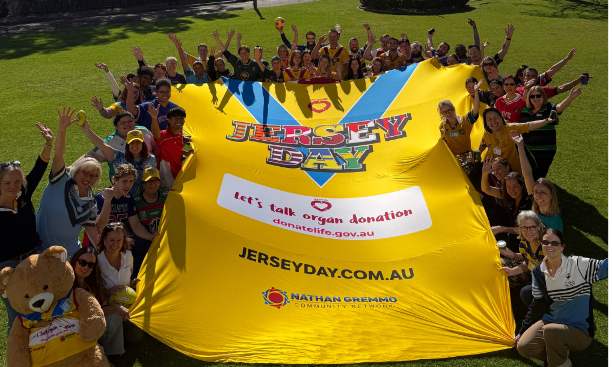 The San celebrates Jersey Day